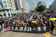 中共對抗爭者從「暴民」到「恐怖分子」的設計(圖)
