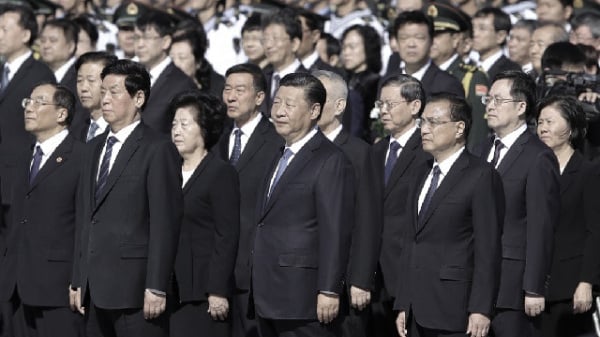 2019年9月30日，习近平等中共高层出席在天安门广场举行的典礼。