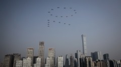 參加十一閱兵後中國3軍人同機墜亡(組圖)