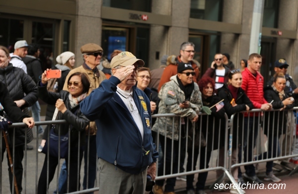 2019年11月11日，紐約市慶祝老兵節大遊行在曼哈頓最繁華的第五大道盛大舉行。