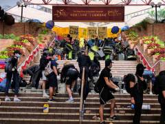 北京治港策大变江泽民“河水井水论”挨批(图)