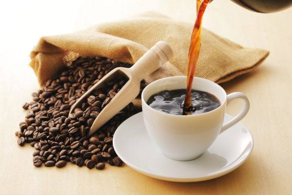 许多人都喜欢喝咖啡，但切记要在该喝咖啡的时候喝咖啡！