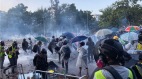 香港理工大学日夜攻防战港人谴责警暴