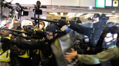 中央任命「鷹派黑警」接港警務處長傳親近黑社會(組圖)