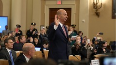 桑德蘭修改證詞白宮與彭斯否認：沒有交換條件(圖)