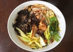留學生煮了碗螺螄粉老外鄰居誤以為是生化武器(圖)