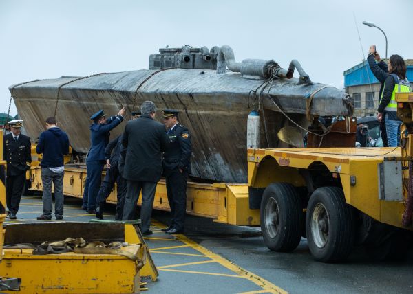 2019年11月27日，西班牙警方缉获了一艘长约20米的运毒潜水艇。