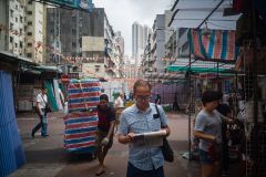 欲找出世紙算命華裔製片人意外發現自己真實身世(圖)
