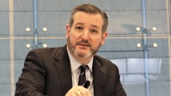 参议员克鲁兹要求修法切断凤凰卫视等中共宣传(图)