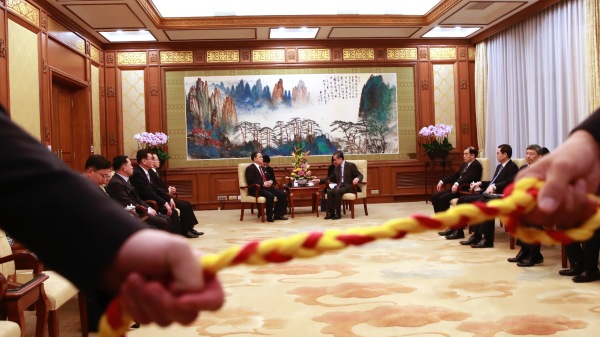朝鮮外務省副相李吉成訪華晤王毅
