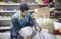 大學副教授轉行干快遞知識還能改變命運嗎(圖)