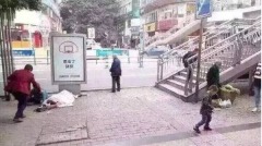 當辛苦的勞動抵不上奸詐的乞討……(圖)