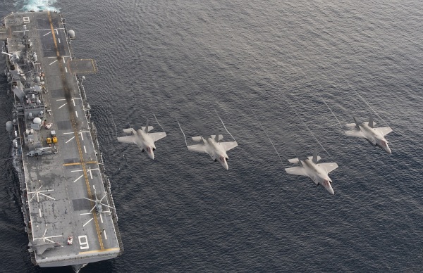 裝載F-35B戰機的「閃電航母」，能提供陸戰隊超凡卓絕的制空與打擊性能。