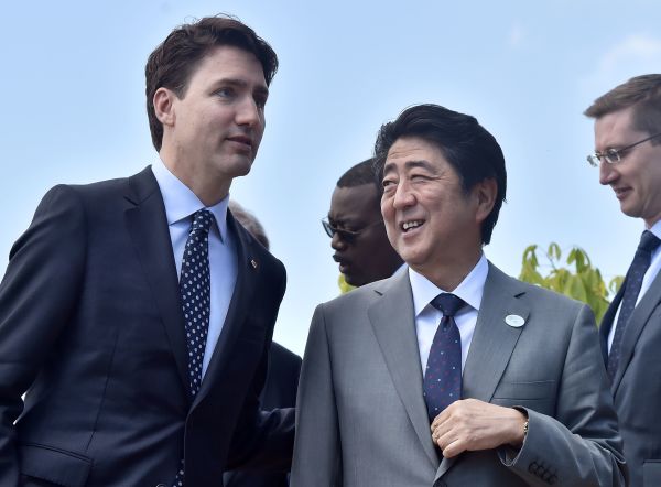 日本首相安倍與加拿大總理特魯多