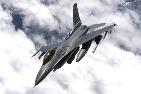 美國眾院外交委員會首席議員麥考爾會後受訪轉述參議員梅南德茲的說法，國會很有可能很快就會收到售台F-16的請求。