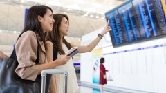 搞笑的環球之旅起點先後遇上扒手的兩人(圖)