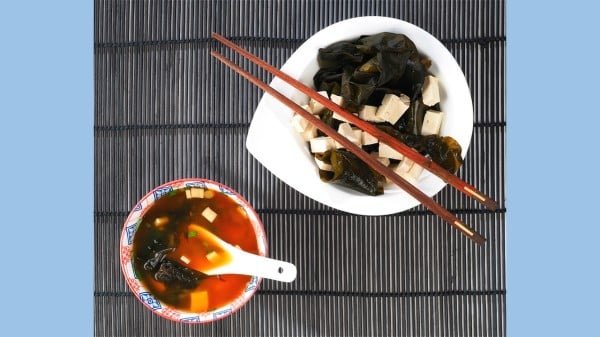 常吃海带豆腐汤有降低三高的功效。