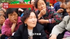 送菜活動上百大媽排隊2小時只為「一根」這個