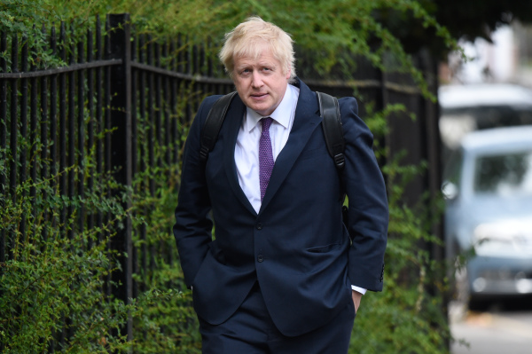 2019年5月27日，前英國外交大臣約翰遜在倫敦去往女友家途中被拍到。