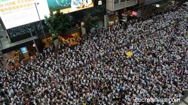 香港反送中遊行傳震動中南海政治局委員通宵加班
