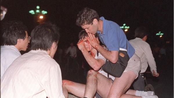 1989年「六四」事件期間被中共軍隊打傷的外國記者。