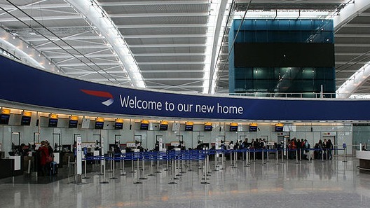 计划赴英的民众要注意了，伦敦希斯罗机场员工投票通过将在暑假进行罢工！