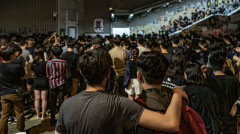 香港的年輕人一個也不能少(圖)
