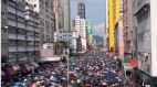 近29萬港人元朗「逛街」抗議警方黑幫勾結(組圖)