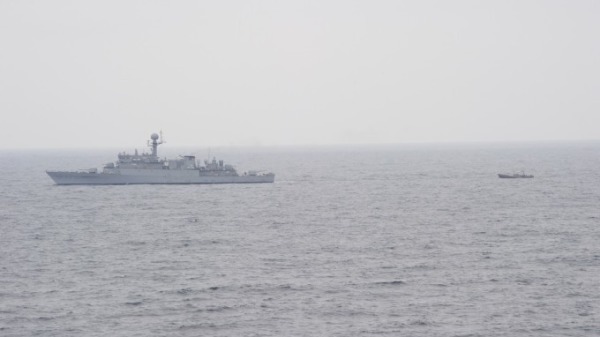 6月11日，曾發現朝鮮漁船因故障而漂流至南韓近海。南韓海軍艦艇將它拖至海界，並移交給朝鮮
