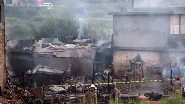 2019年7月30日，巴基斯坦一架軍機墜毀在靠近該國首都的拉瓦爾品第（Rawalpindi）市郊的莫拉卡魯村（Mora Kalu）住宅區內，導致至少17人喪生。