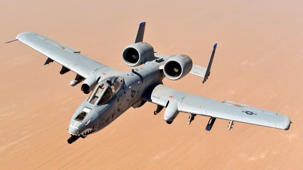 美军A-10“疣猪”攻击机