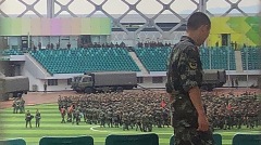 緊鄰香港練兵大批武警深圳演練照曝光(組圖)
