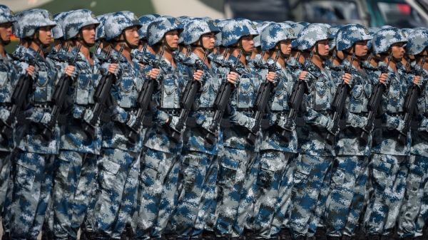 中共駐港部隊司令員陳道祥緊跟港澳辦表態，譴責香港抗議者的同時，明確軍方對林鄭政府的支持