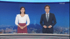 韩主持人直播时举起笔：这是国产非日货(组图)
