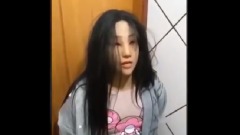 黑幫老大男扮女裝逃獄怪模怪樣被警當場識穿(圖)