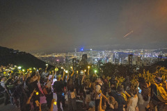 何超瓊和伍淑清不能代表大多數香港市民(組圖)