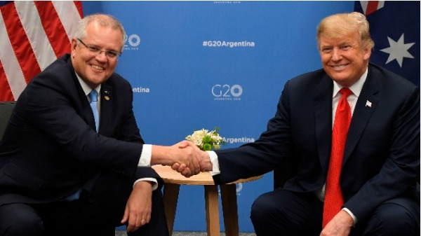 2018年11月30日，川普和莫里森在阿根廷的G20峰会期间会面。