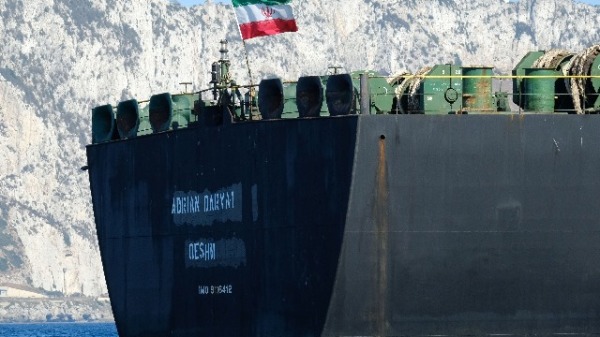 分析：不顾美国制裁中国为何执意进口伊朗石油？
